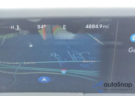 2025 Lincoln Nautilus Premiere z USA, uszkodzony, nr VIN 5LMPJ8JA6SJ909478